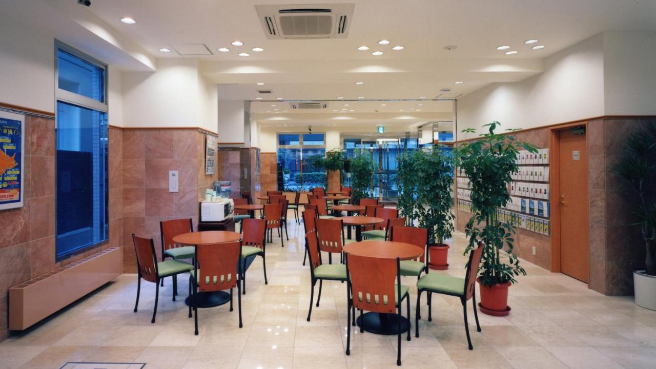 Toyoko Inn Tokyo Ikebukuro Kita-Guchi No.1 Extérieur photo