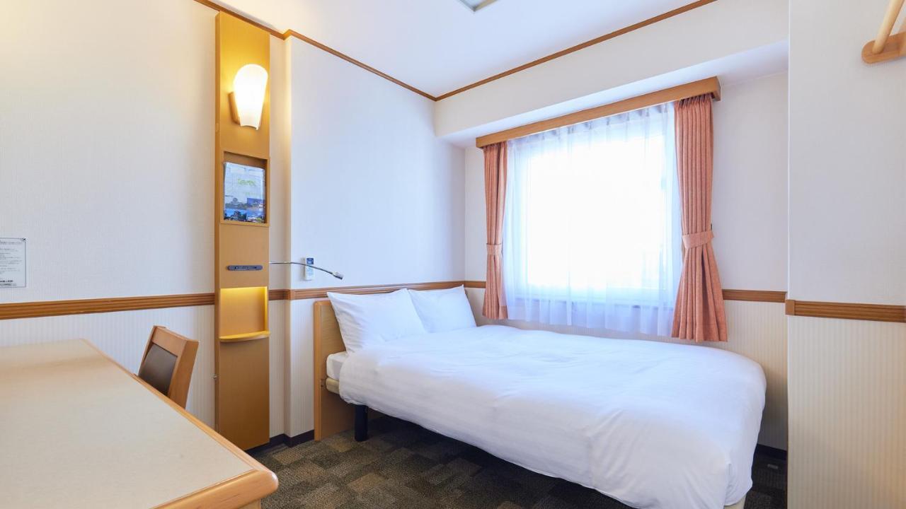 Toyoko Inn Tokyo Ikebukuro Kita-Guchi No.1 Extérieur photo